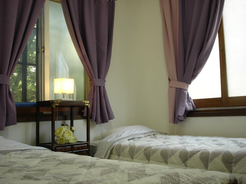 Icos Guesthouse 2 For Female 서울특별시 객실 사진
