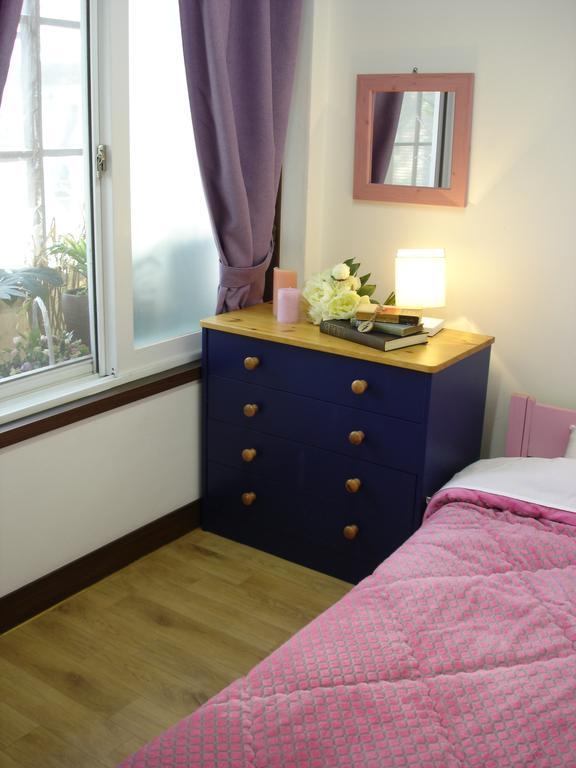 Icos Guesthouse 2 For Female 서울특별시 객실 사진